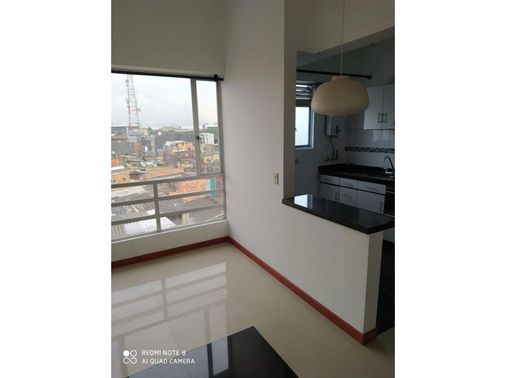 Apartamento de 2 alcobas en venta en San Fernando Occidental, Bogotá, 43 m² · foto 2 de 11
