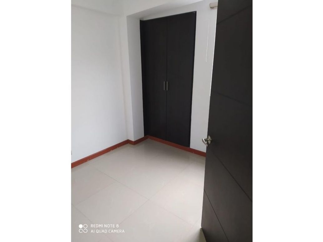 Apartamento de 2 alcobas en venta en San Fernando Occidental, Bogotá, 43 m² · foto 4 de 11