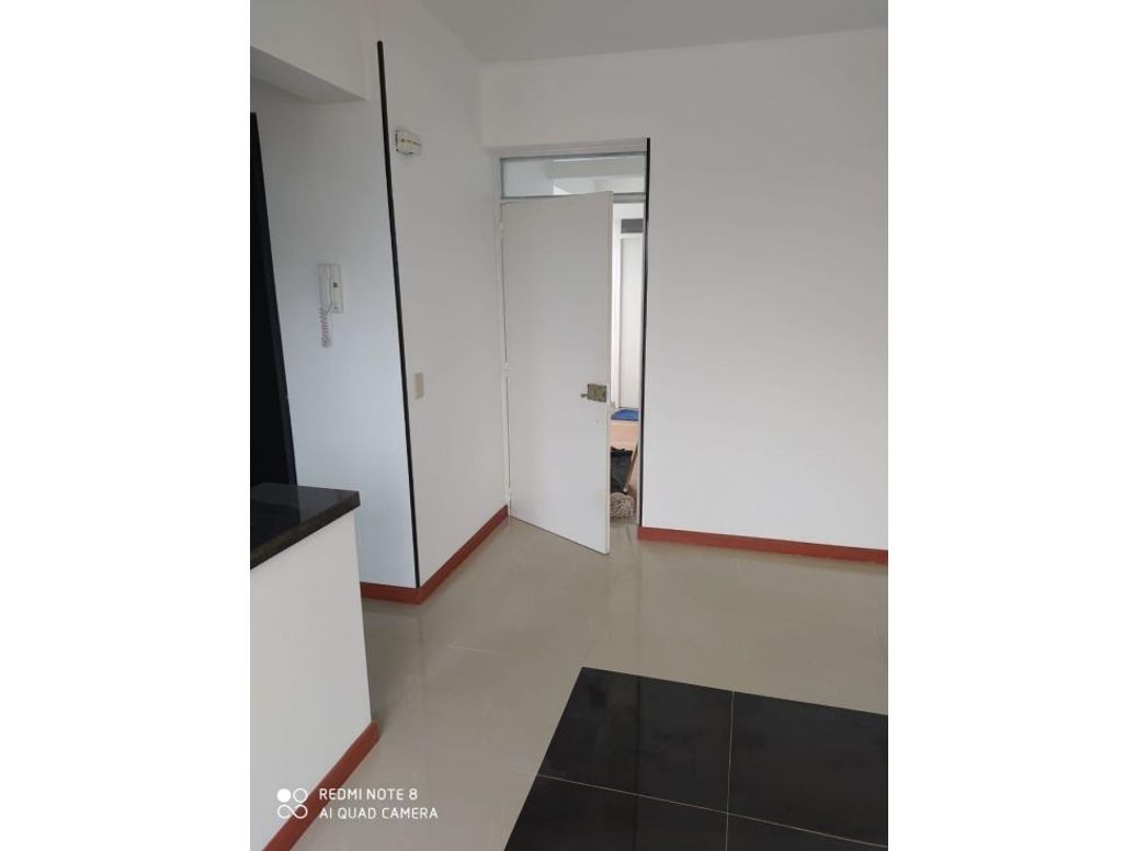 Apartamento de 2 alcobas en venta en San Fernando Occidental, Bogotá, 43 m² · foto 6 de 11