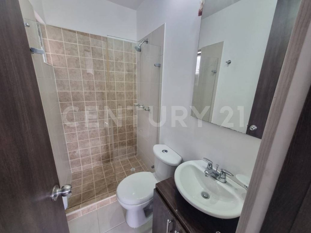 Apartamento de 3 alcobas en venta en Urbanización Castilla Reservado, Bogotá, 78 m² · foto 16 de 20