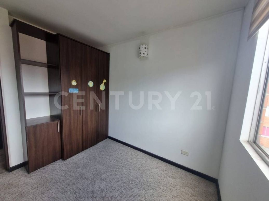 Apartamento de 3 alcobas en venta en Urbanización Castilla Reservado, Bogotá, 78 m² · foto 13 de 20