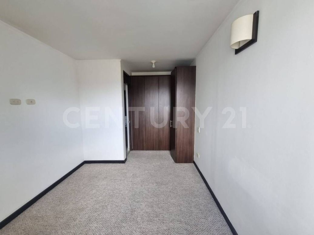 Apartamento de 3 alcobas en venta en Urbanización Castilla Reservado, Bogotá, 78 m² · foto 17 de 20