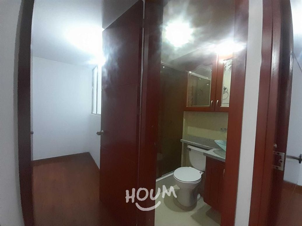Apartamento de 3 alcobas en venta en Campo Alegre, Bogotá, 47 m² · foto 15 de 20