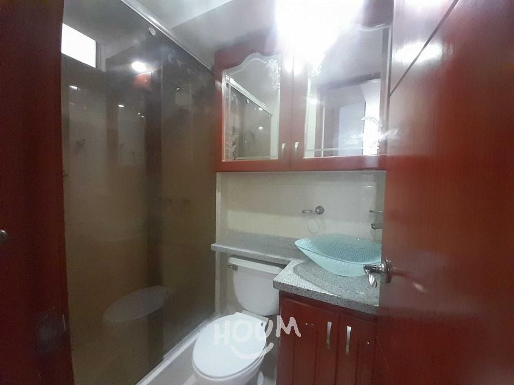Apartamento de 3 alcobas en venta en Campo Alegre, Bogotá, 47 m² · foto 16 de 20