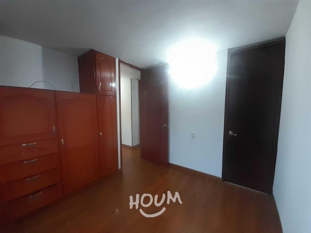 Apartamento de 3 alcobas en venta en Campo Alegre, Bogotá, 47 m² · foto 9 de 20