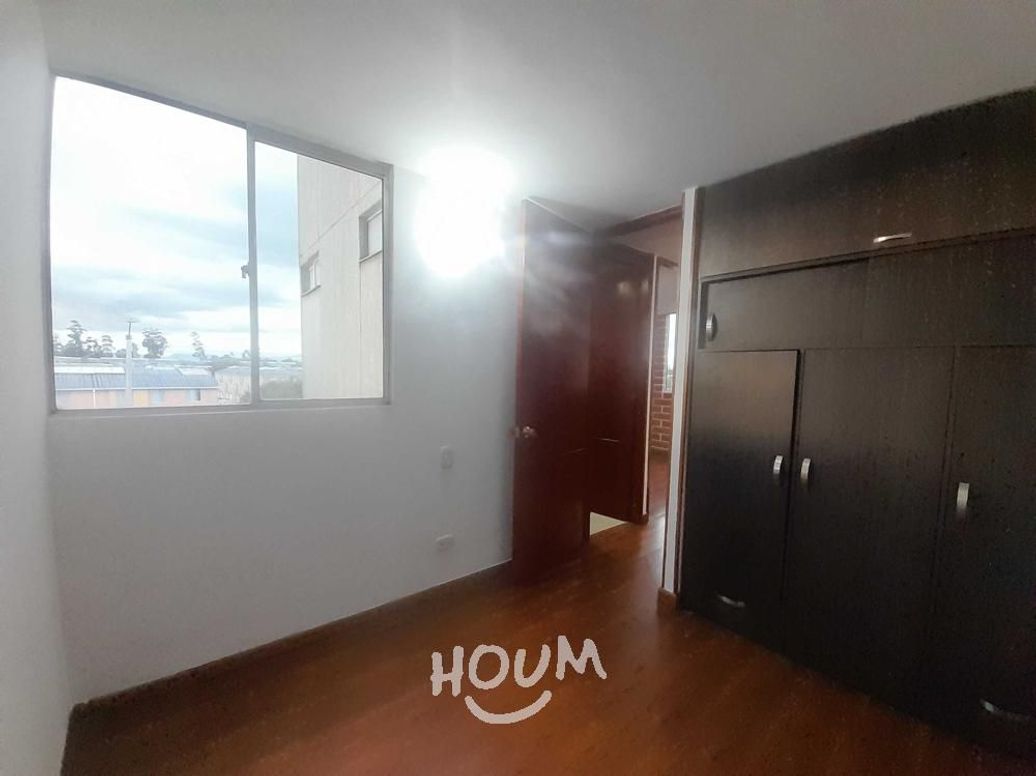 Apartamento de 3 alcobas en venta en Campo Alegre, Bogotá, 47 m² · foto 19 de 20