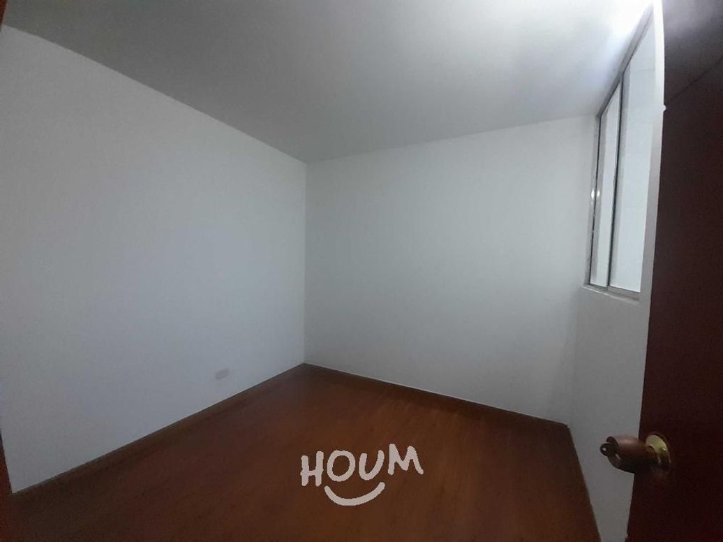 Apartamento de 3 alcobas en venta en Campo Alegre, Bogotá, 47 m² · foto 5 de 20