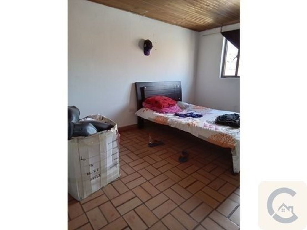 Casa de 3 alcobas en venta en Quinta Camacho, Bogotá, 284 m² · foto 15 de 20