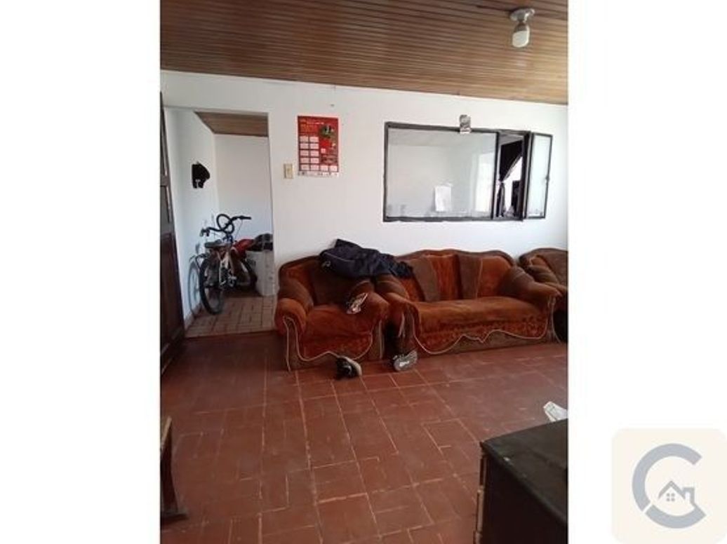 Casa de 3 alcobas en venta en Quinta Camacho, Bogotá, 284 m² · foto 2 de 20