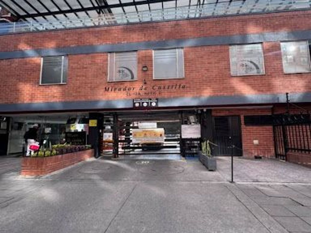 Apartamento de 3 alcobas en venta en Alsacia, Bogotá, 41 m² · foto 2 de 20