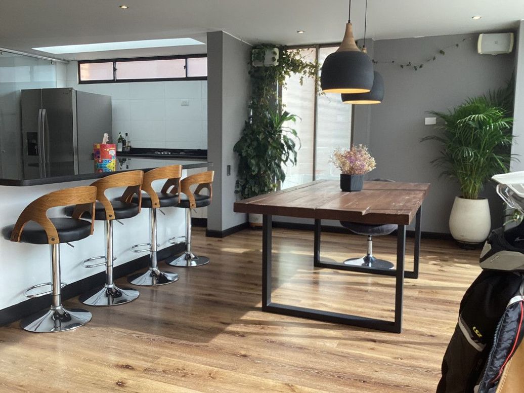 Apartamento de 3 alcobas en venta en Santa Barbara Occidental, Bogotá, 187 m² · foto 9 de 20