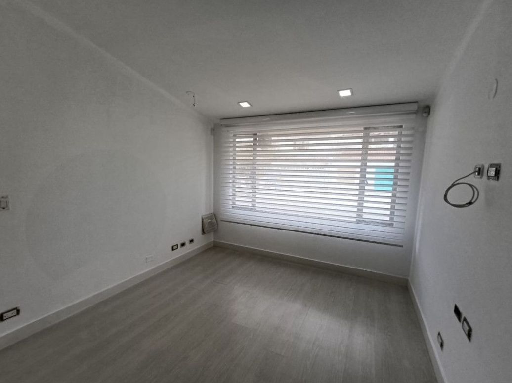 Casa de 4 alcobas en venta en Mónaco, Bogotá, 318 m² · foto 11 de 20