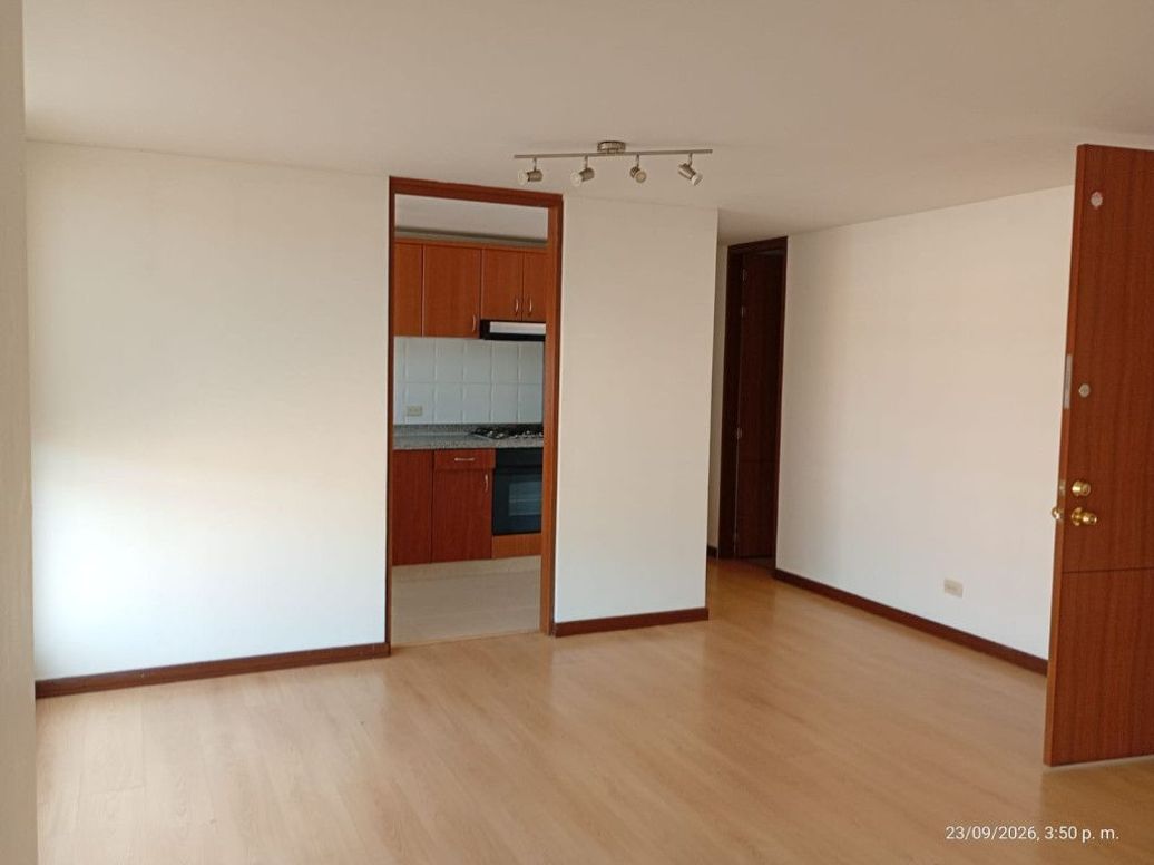 Apartamento de 3 alcobas en venta en Acacias Usaquen, Bogotá, 66 m² · foto 7 de 20