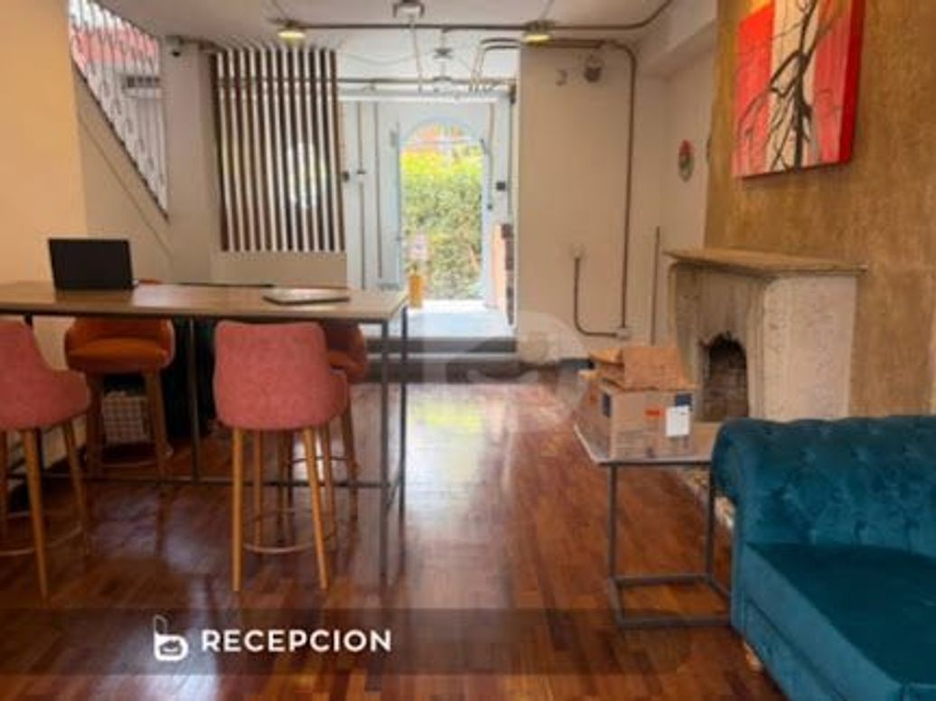 Casa de 8 alcobas en arriendo en Chapinero Alto, Bogotá, 350 m² · foto 4 de 12