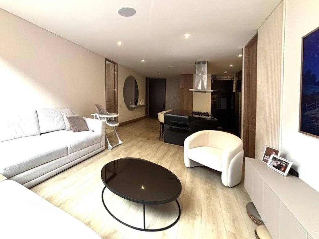 Apartamento de 2 alcobas en venta en San Patricio, Bogotá, 97 m² · foto 3 de 20