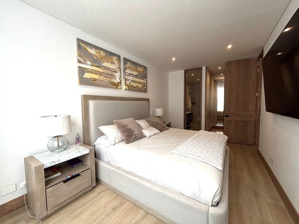 Apartamento de 2 alcobas en venta en San Patricio, Bogotá, 97 m² · foto 6 de 20