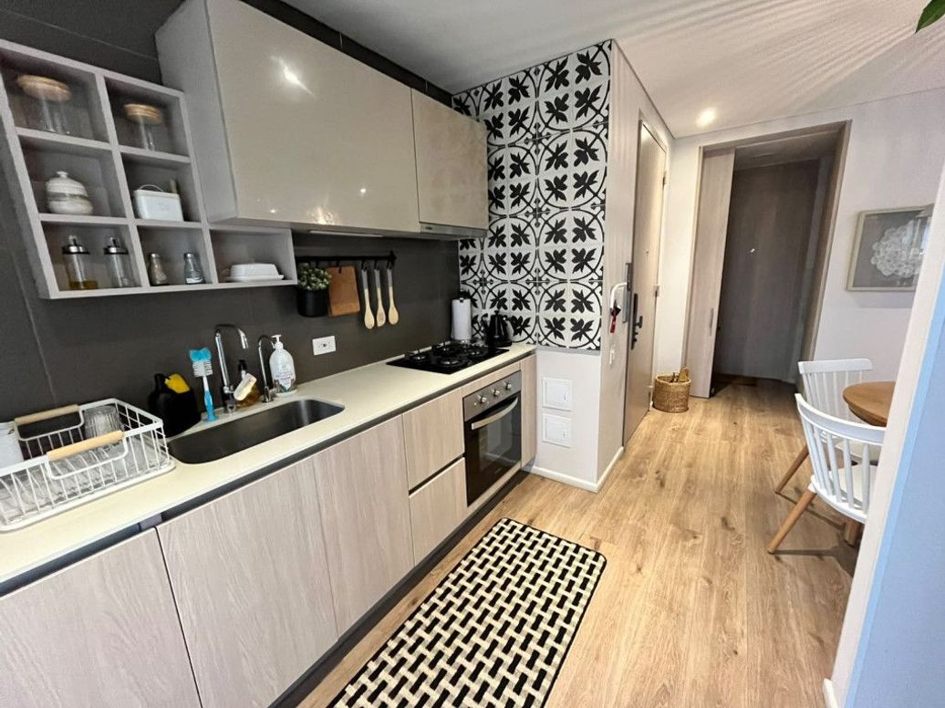 Apartamento de 2 alcobas en venta en Santa Barbara Oriental, Bogotá, 81 m² · foto 9 de 15
