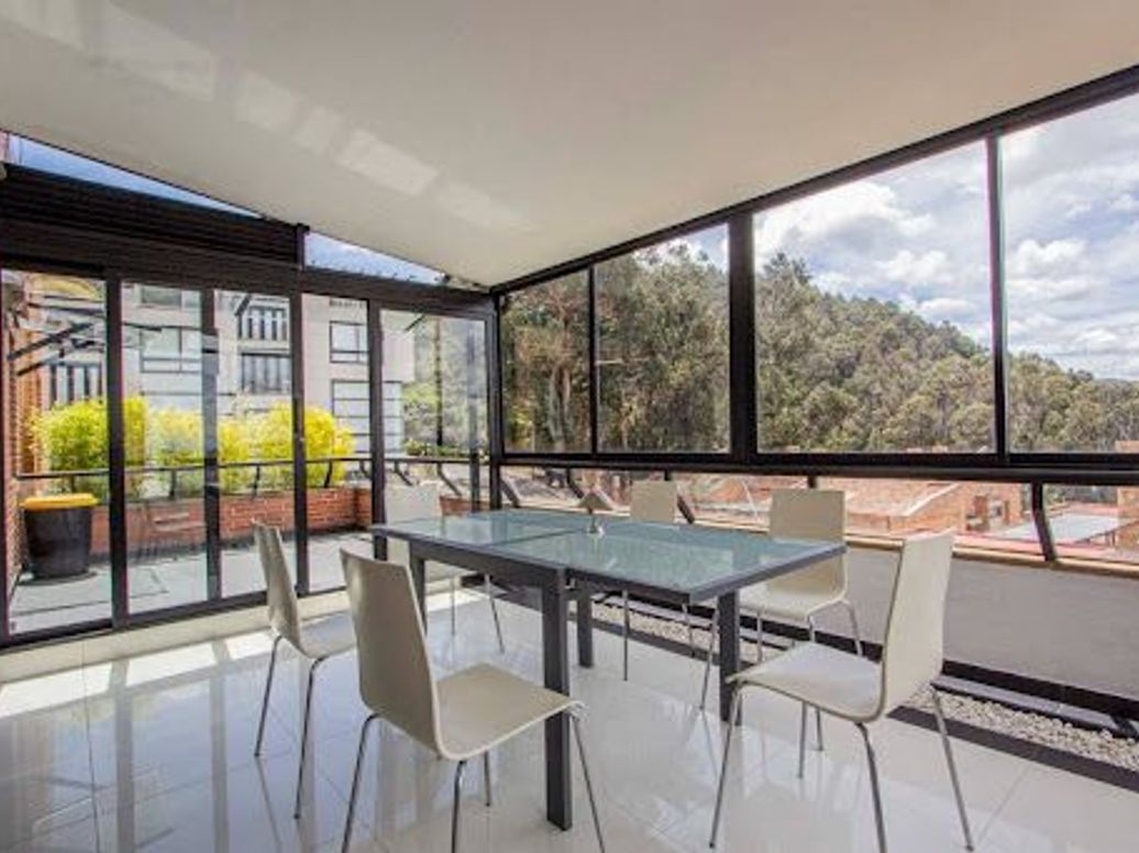 Apartamento de 5 alcobas en venta en Bosque De Pinos, Bogotá, 259 m² · foto 9 de 20