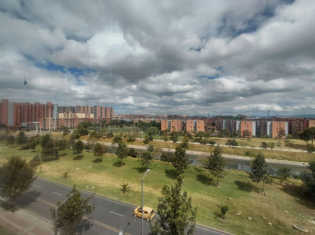 Apartamento de 3 alcobas en venta en La Felicidad, Bogotá, 59 m² · foto 19 de 20