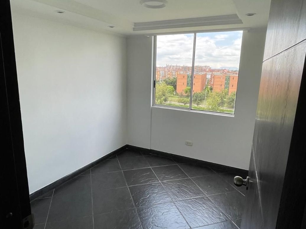 Apartamento de 3 alcobas en venta en La Felicidad, Bogotá, 59 m² · foto 14 de 20