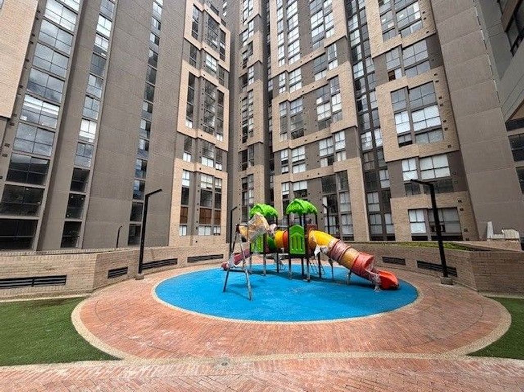 Apartamento de 2 alcobas en venta en El Plan, Bogotá, 41 m² · foto 16 de 20