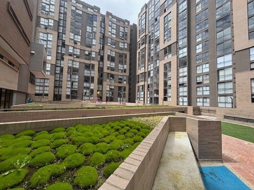 Apartamento de 2 alcobas en venta en El Plan, Bogotá, 41 m² · foto 17 de 20