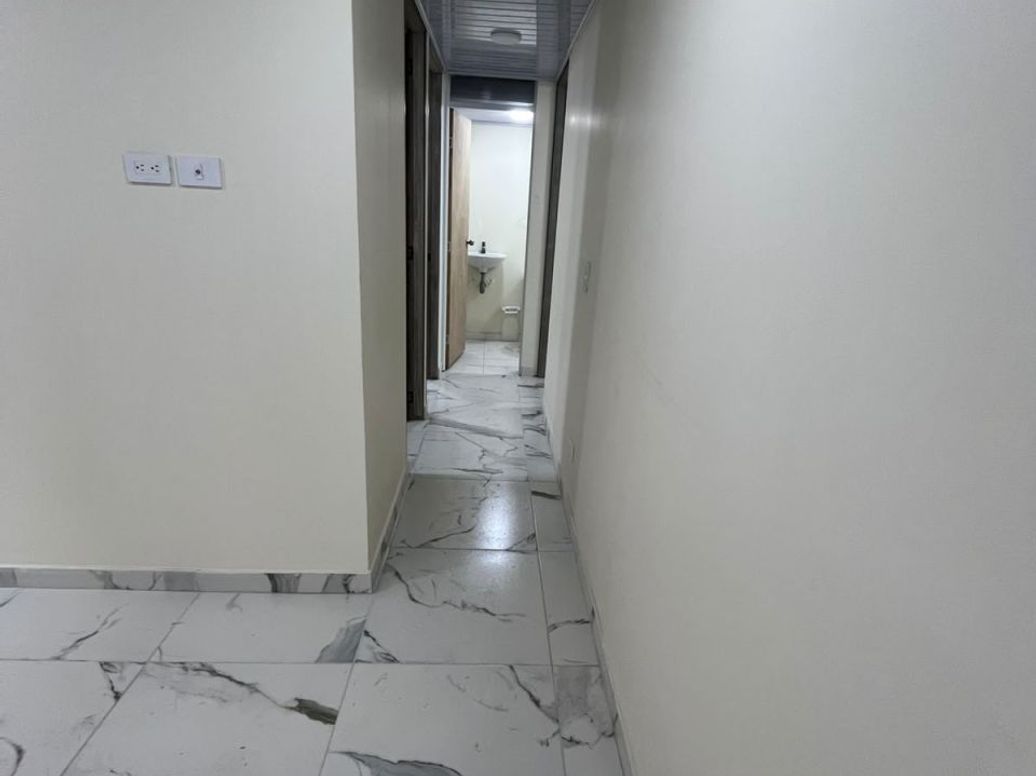 Apartamento de 3 alcobas en arriendo en El Playón, Bogotá, 41 m² · foto 7 de 10