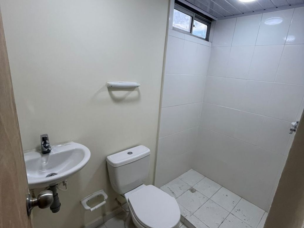 Apartamento de 3 alcobas en arriendo en El Playón, Bogotá, 41 m² · foto 6 de 10