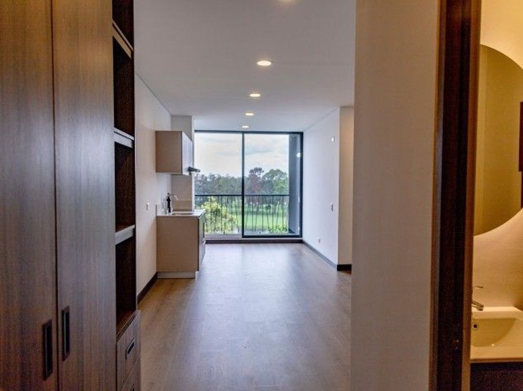 Apartaestudio en venta en Nuevo Contry, Bogotá, 35 m² · foto 3 de 6