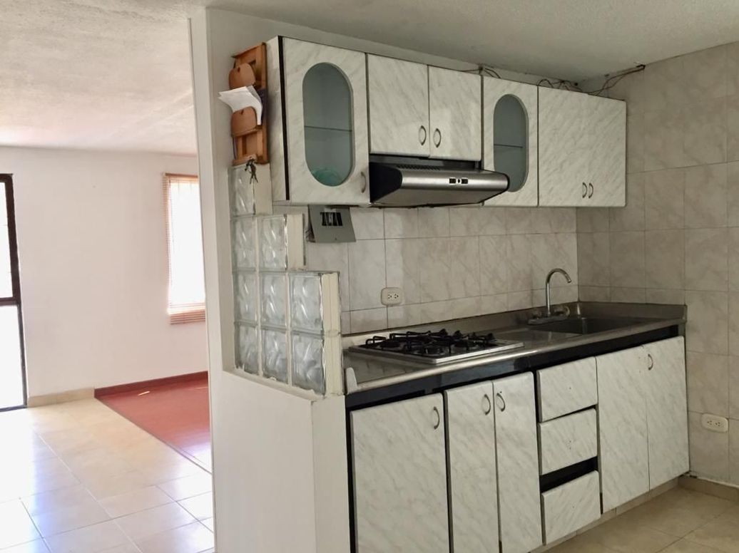 Apartamento de 3 alcobas en venta en Timiza A, Bogotá, 70 m² · foto 6 de 7