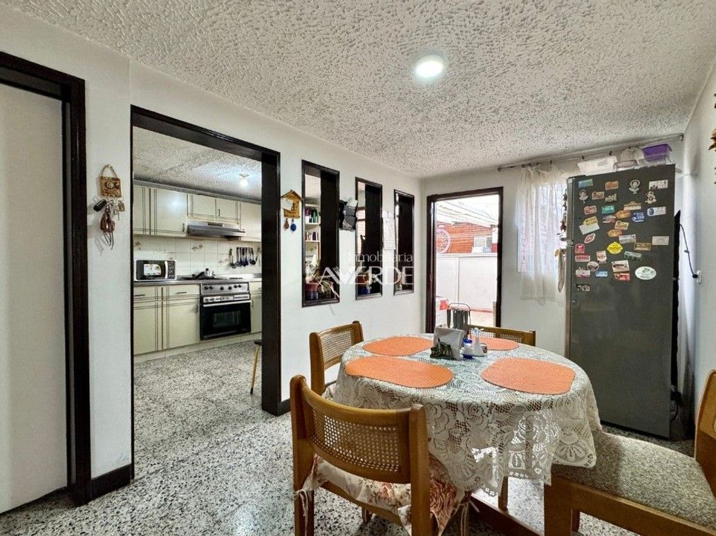 Casa de 3 alcobas en venta en La Castellana, Bogotá, 238 m² · foto 17 de 20