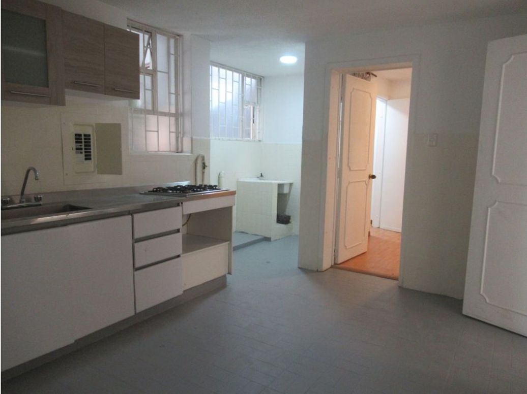 Apartamento de 3 alcobas en arriendo en Teusaquillo, Bogotá, 137 m² · foto 5 de 14