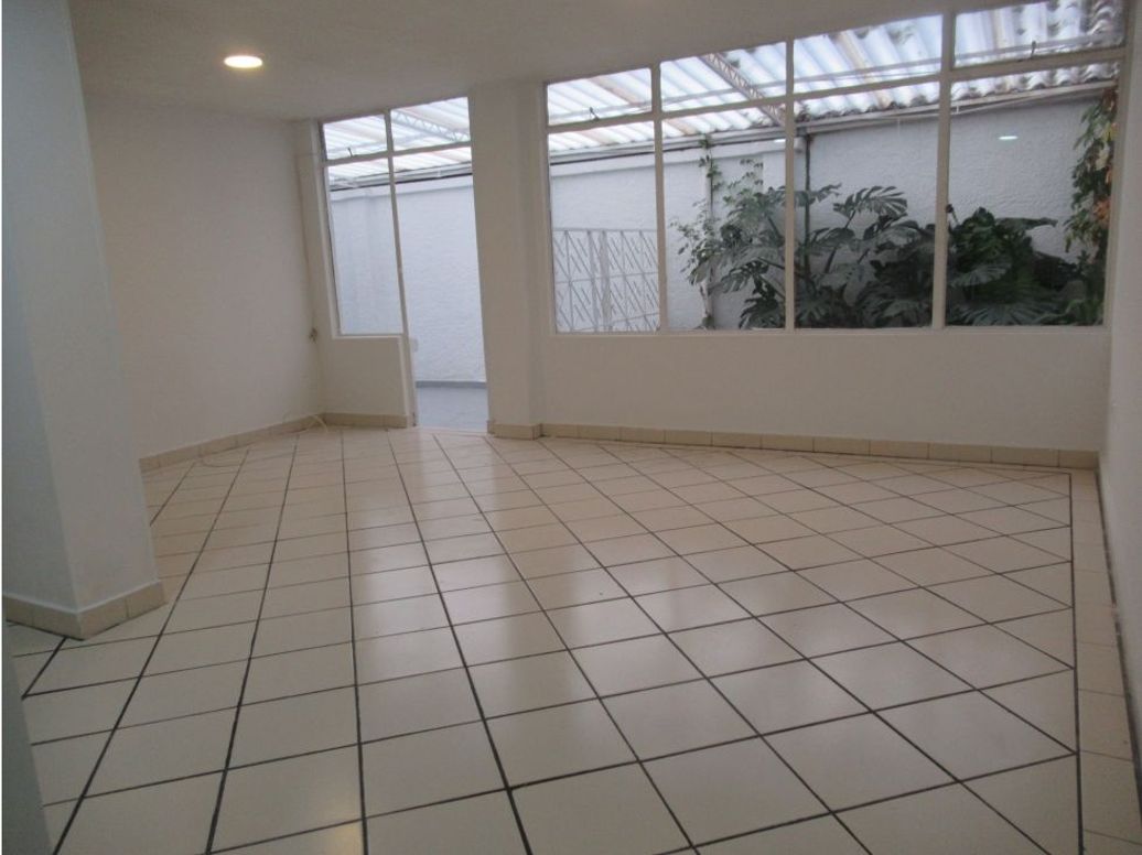 Apartamento de 3 alcobas en arriendo en Teusaquillo, Bogotá, 137 m² · foto 3 de 14