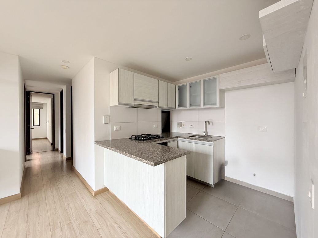 Apartamento de 3 alcobas en venta en Mazurén, Bogotá, 68 m² · foto 6 de 20