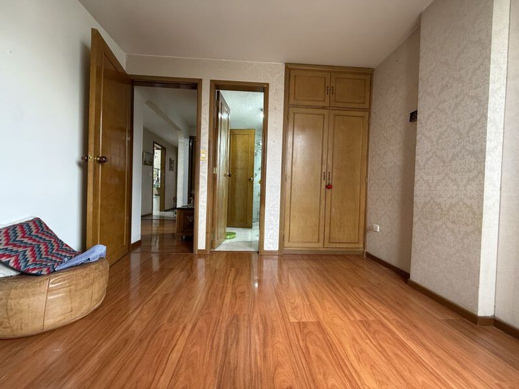 Apartamento de 2 alcobas en venta en Santa Barbara Central, Bogotá, 58 m² · foto 9 de 20