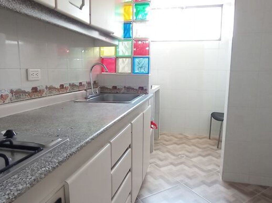 Apartamento de 3 alcobas en venta en Los Cedros Oriental, Bogotá, 105 m² · foto 2 de 20