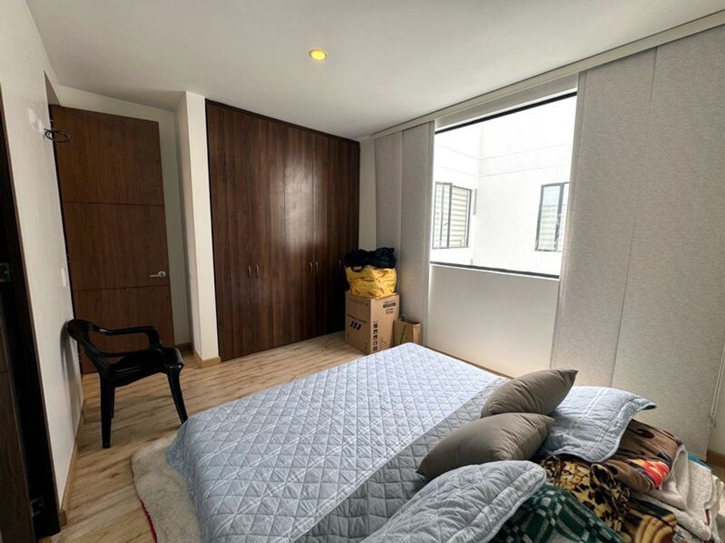 Apartamento de 2 alcobas en venta en Prado Pinzón, Bogotá, 125 m² · foto 13 de 14