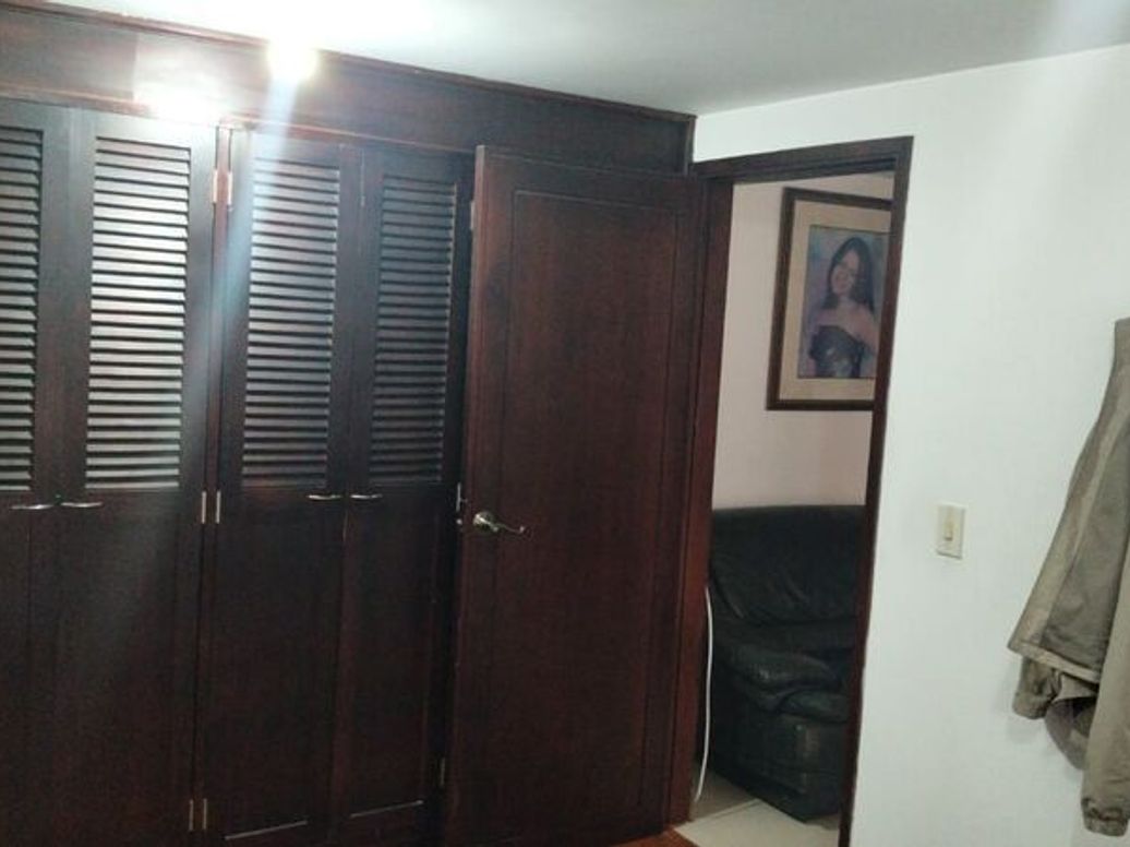 Apartamento de 4 alcobas en venta en El Batan, Bogotá, 171 m² · foto 11 de 20
