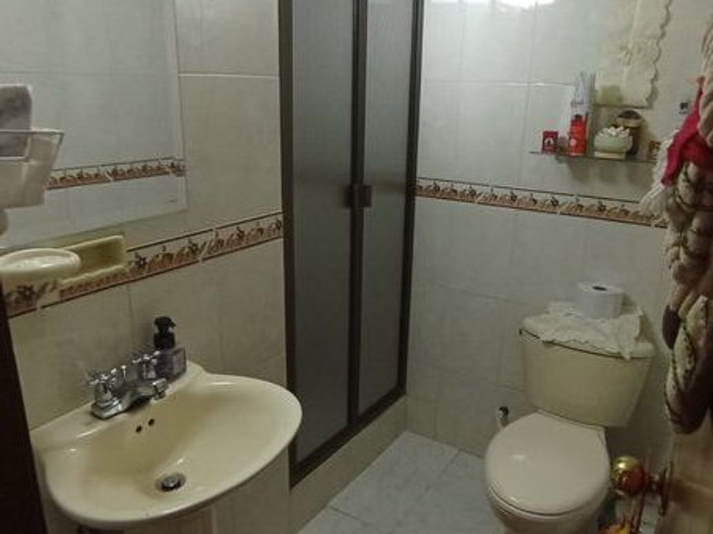 Casa de 4 alcobas en venta en Modelia Occidental, Bogotá, 240 m² · foto 13 de 20
