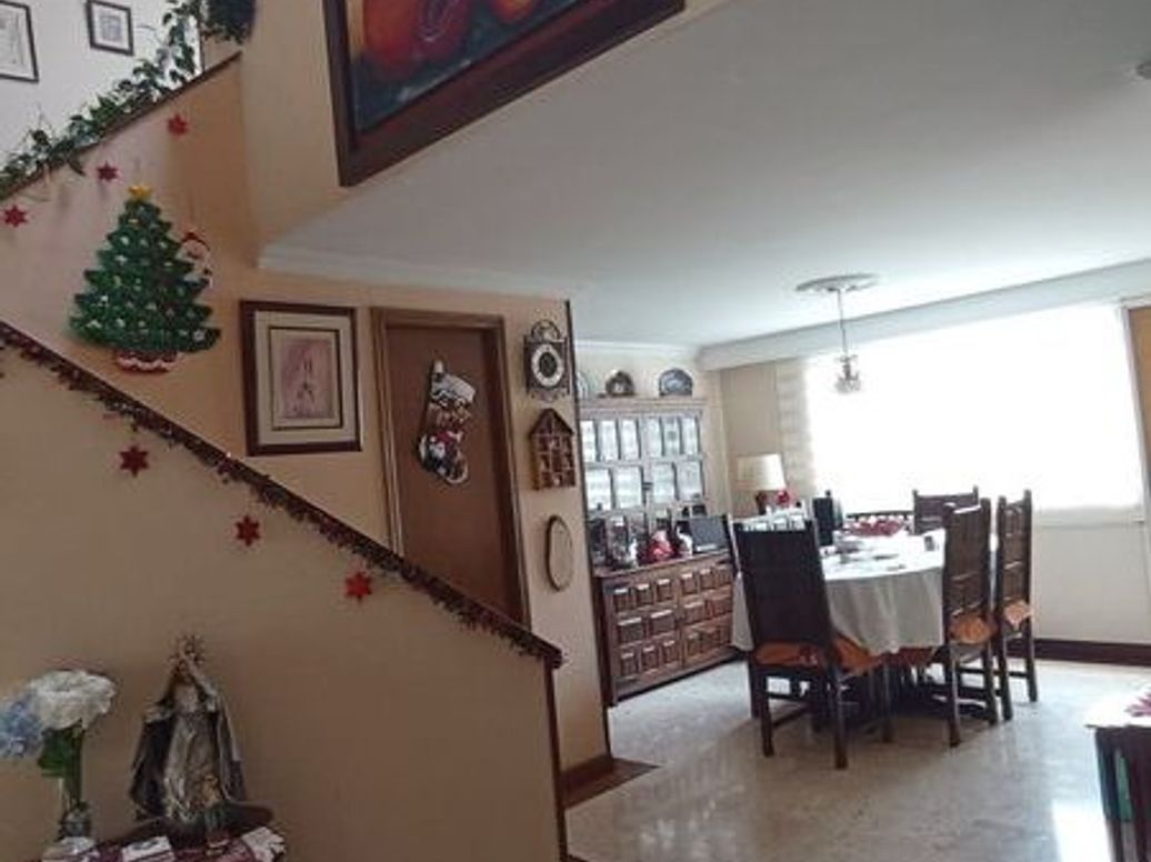 Casa de 4 alcobas en venta en Modelia Occidental, Bogotá, 240 m² · foto 12 de 20
