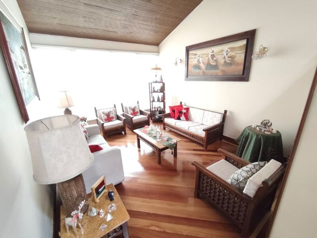 Casa de 4 alcobas en venta en Modelia Occidental, Bogotá, 240 m² · foto 7 de 20