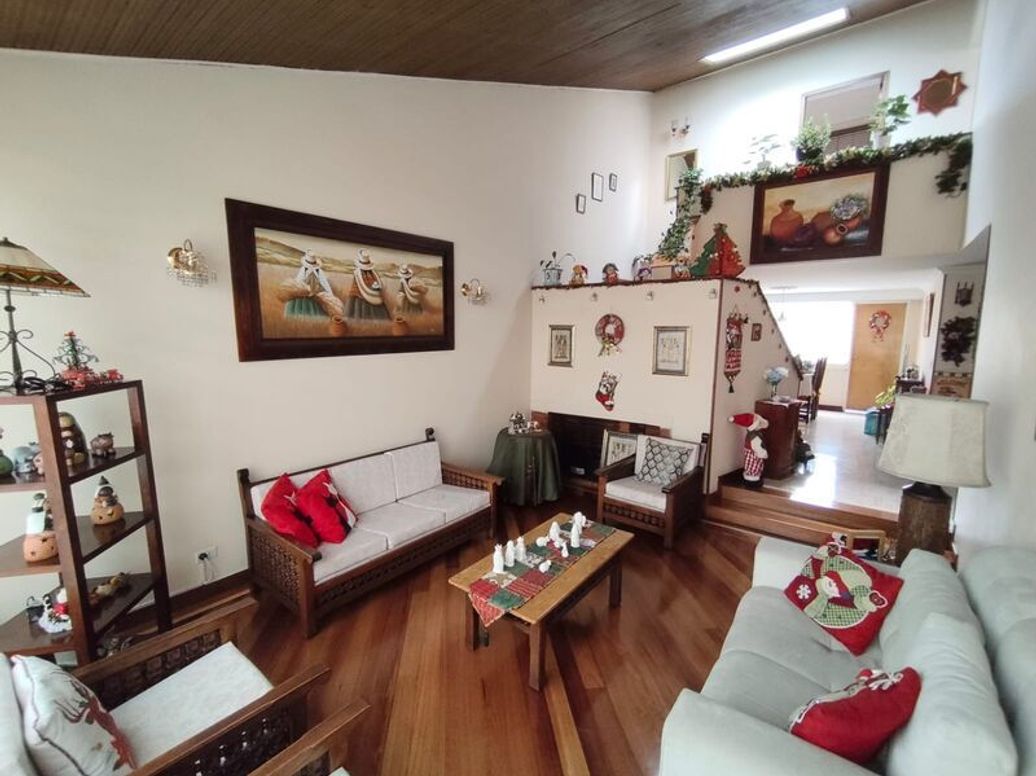 Casa de 4 alcobas en venta en Modelia Occidental, Bogotá, 240 m² · foto 8 de 20