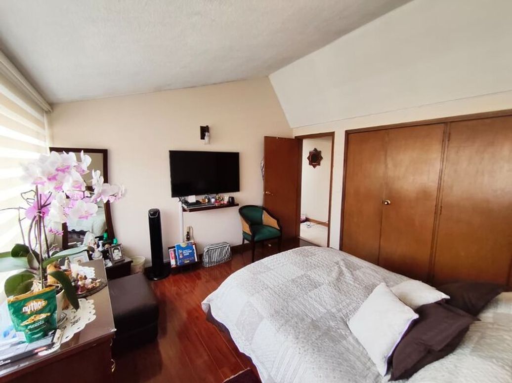 Casa de 4 alcobas en venta en Modelia Occidental, Bogotá, 240 m² · foto 10 de 20