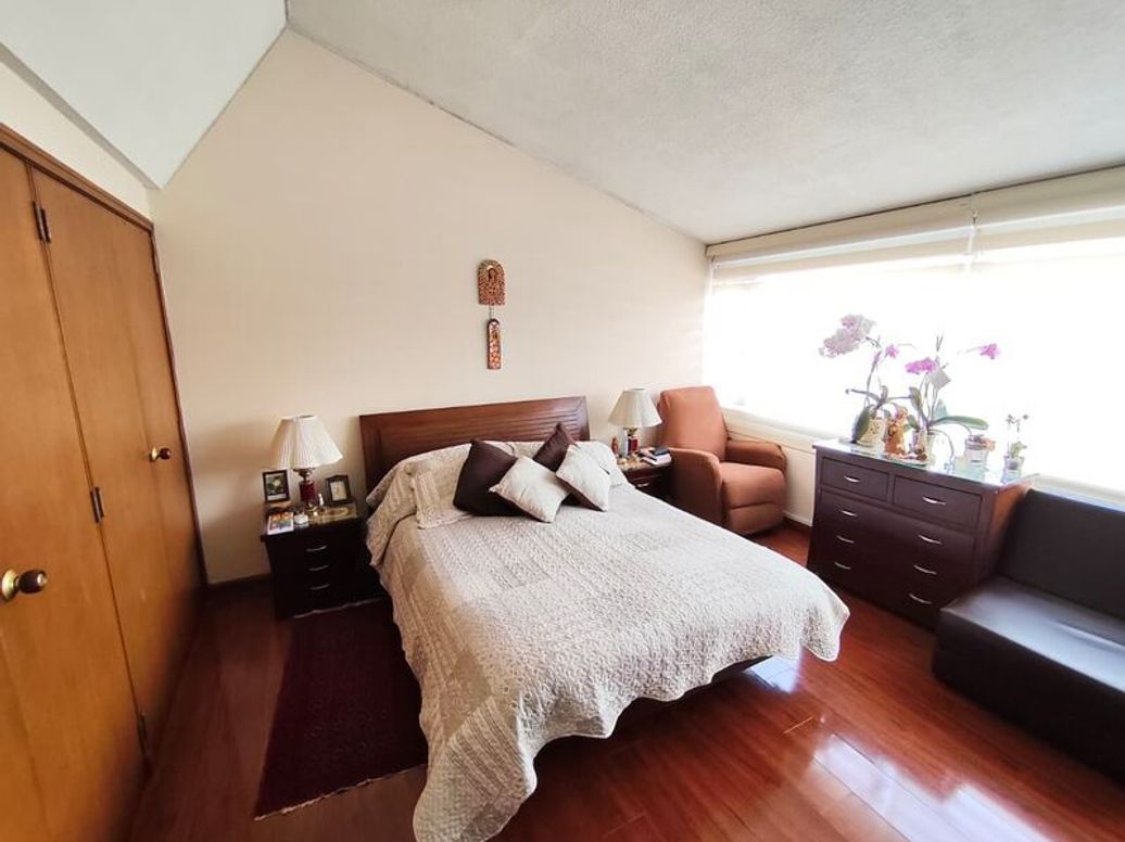 Casa de 4 alcobas en venta en Modelia Occidental, Bogotá, 240 m² · foto 18 de 20
