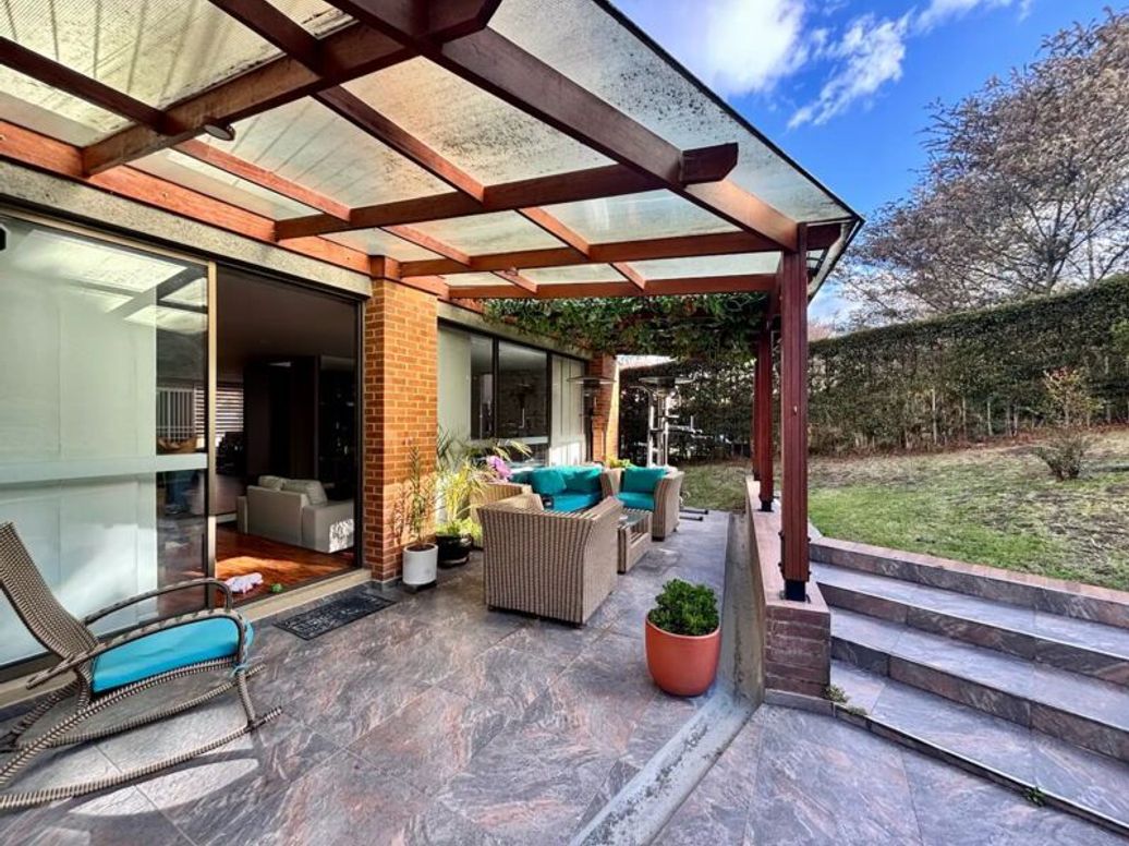 Casa de 3 alcobas en venta en Casa Blanca Suba, Bogotá, 250 m² · foto 3 de 11