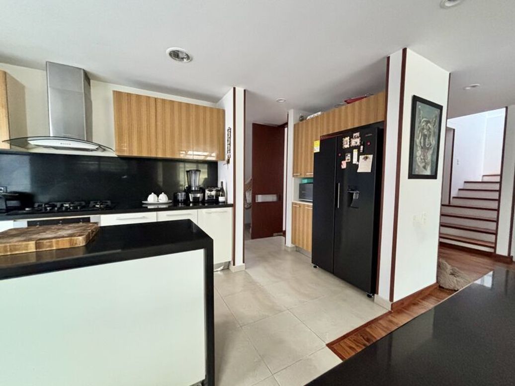 Casa de 3 alcobas en venta en Casa Blanca Suba, Bogotá, 250 m² · foto 6 de 11