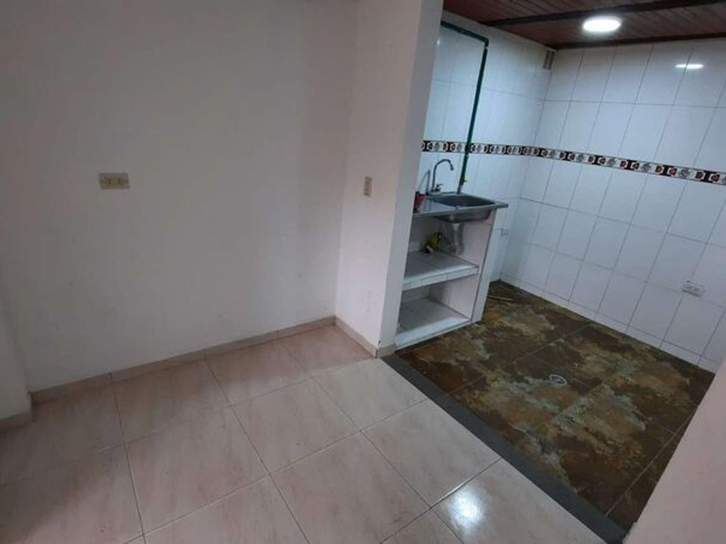 Casa de 3 alcobas en venta en Usme, Bogotá, 33 m² · foto 7 de 14