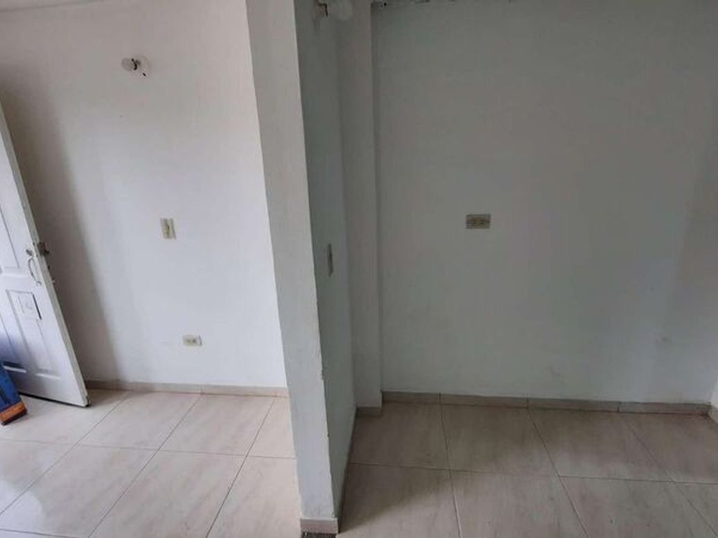 Casa de 3 alcobas en venta en Usme, Bogotá, 33 m² · foto 5 de 14