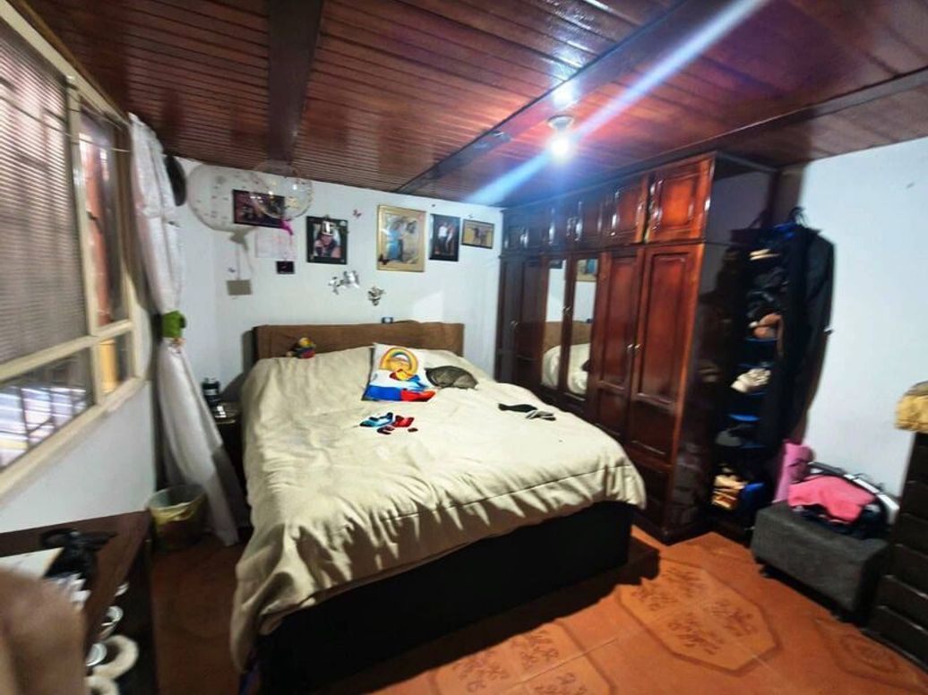 Casa de 4 alcobas en venta en San Juan Bautista, Bogotá, 57 m² · foto 6 de 15