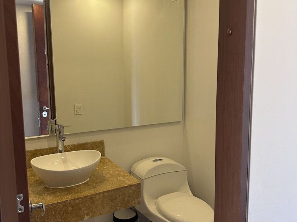 Apartamento de 3 alcobas en venta en El Plan, Bogotá, 136 m² · foto 9 de 14